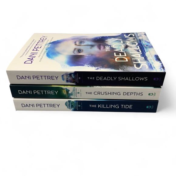 Coastal Guardians Book Lot Killing Tide Crushing Depths Deadly Shallows Pettrey - Picture 3 of 8